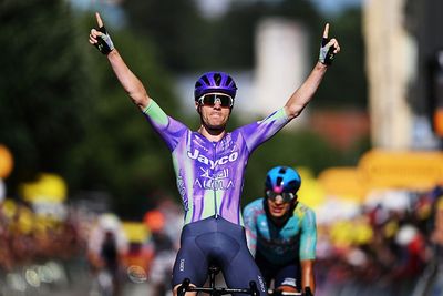 Tour de France: Mauro Schmid outduels Harold Tejada in two-rider matchup at the line on stage 13