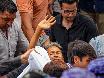 White sheets, jammers: Inside Delhi Police's Wangchuk operation