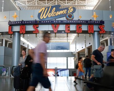 Australian man detained by ICE in Los Angeles after earlier arrest attempt in Las Vegas