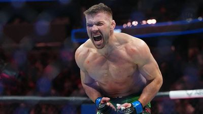 UFC Prediction Markets Lopsided for Du Plessis vs. Usman