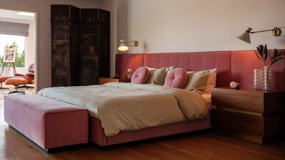 A Definitive Guide to the Very Best Bedding for Hot Weather — From Breathable Pillowcases to Lightweight Duvets