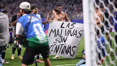‘Here in America’—White House Weighs in on Argentina’s Falkland Islands Banner