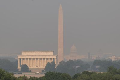 Air quality warnings remain in place across US as wildfire smoke continues to swathe country