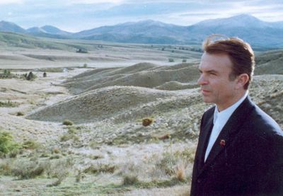 On screen, Sam Neill ‘gave shape to our shadows, dignity to our unease’