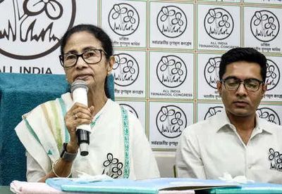 Abhishek Banerjee dares TMC rebels to return to Mamata, says will resign within an hour if they come back