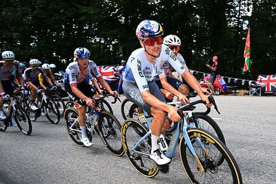 'He's becoming a bit dangerous' - Tadej Pogačar's team feeling the heat after Tom Pidcock's Tour de France stage 13 raid