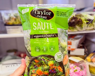 Cyclospora: iceberg lettuce recalled in 27 states and more products may follow