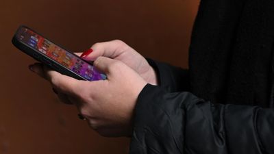 New laws to force tech giants to unmask online trolls