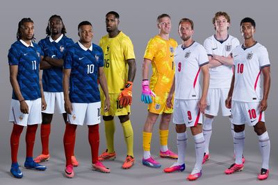 Who are the BBC pundits, commentators and presenters for France vs England?