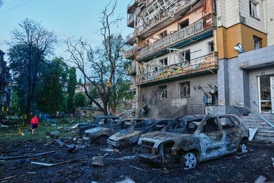 1 killed, 8 injured in an overnight Russian attack on Kyiv