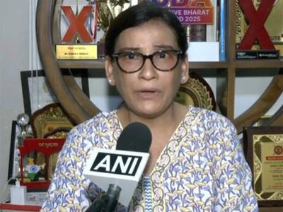 'They are using Sonam Wangchuk': Woman who threw ink at Abhijeet Dipke alleges she was assaulted by "goons"