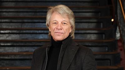 Jon Bon Jovi’s Open Glass Shelves Are a Triumph of Streamlined Design – They Gracefully Replace Heavy Wall Units for 2026