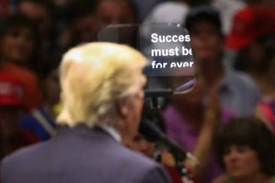 White House Betting Scandal: Trump's Teleprompter Operator Allegedly Won $100K Betting on Words Trump Would Use in Speeches
