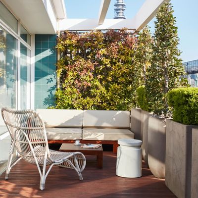 Reviewed: Sanderson London Is a Whimsical Playground and Remains the City's Most Original Design Hotel