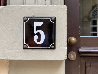 5 Little-Known Senior Tax Deductions in 2026