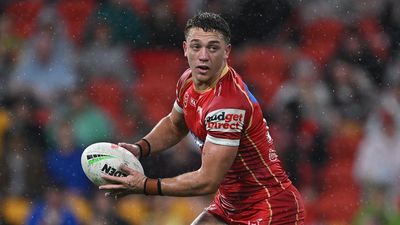 Donga the Dolphin provides Yeo-effect in finals push