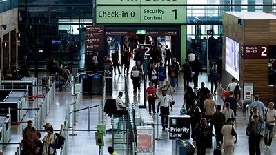 How do the new rules boost air passenger rights? Ask the Euronews AI chatbot