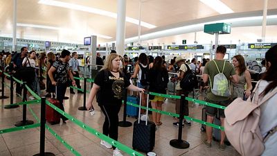 Delayed flight? Will the new rules make it easier to get your money back? Take our poll
