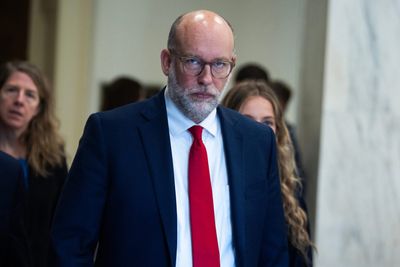 Critics mount offensive against change to federal grant rules