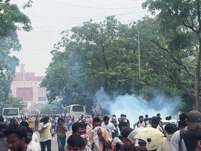 CJP march: Protesters defy baton-charge, tear gas; say won't back off until demands met