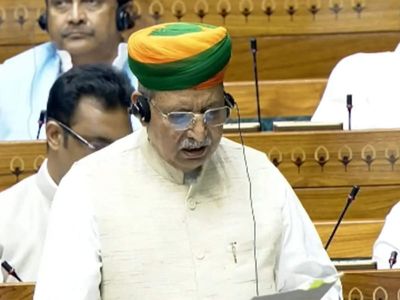 Bill to increase number of SC judges introduced in Lok Sabha amid uproar