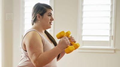 Beat desk-related aches with this 20-minute upper-body dumbbell workout