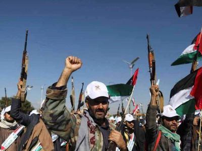 Yemen's Houthis announce a maritime embargo against Saudi Arabia