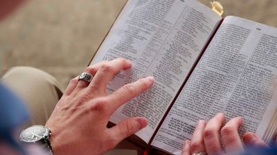 Carrying a Bible near an abortion clinic inside a Northern Ireland hospital could now be a crime, police confirm