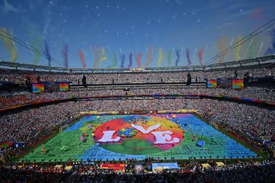 No love for the World Cup half time show... the three hour wait to get into the stadium was more entertaining