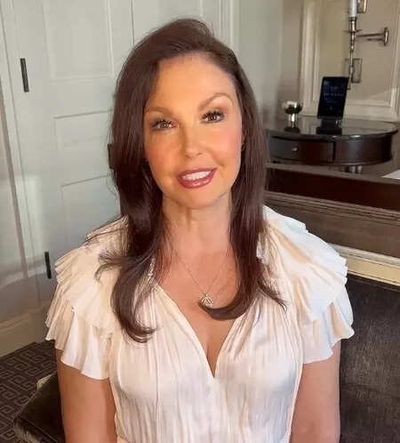 Quote of the day by Ashley Judd: 'Daily meditation keeps me...' Life lessons from inspiring quote on passage meditation, spiritual well-being, morning ritual, mental clarity and cultivate mindfulness