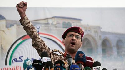 Yemen’s Houthis threaten Bab el-Mandeb closure in embargo on Saudi Arabia