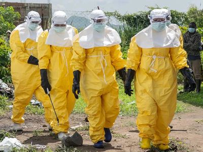 Ebola death toll in Congo rises to at least 930, including dozens of health workers