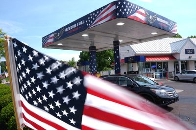 The men behind Trump's $3.47 gas: An NFL coach, a GOP fundraiser and two New Jersey brothers