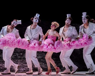 Ariadne auf Naxos review – Laurent Pelly’s staging has plenty of wit but lacks weight