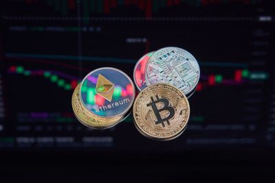 Grid Bots, Quant Portfolios and Everything In Between – Picking Your Crypto Autopilot