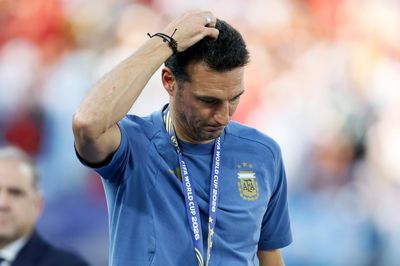 "I don't know if I can continue" Lionel Scaloni breaks down in tears after Argentina's World Cup final defeat to Spain