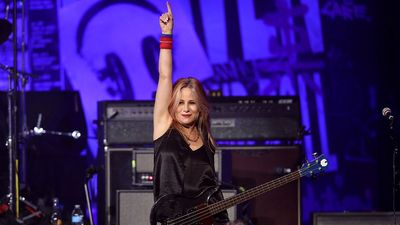 “A true original who lived entirely on her own terms”: L7 announce that bassist Jennifer Finch has died