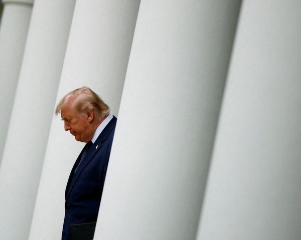 ‘It needs to end now’: Democrats urge Trump to halt Iran war after US troop deaths