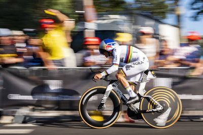 Tour de France stage 16 time trial start times – When Pogačar, Evenepoel and all the favourites will start their efforts