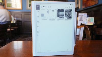 I traveled the world with the Boox Go 10.3 Gen II, and I found a great Kindle Scribe alternative (provided you don’t do too much note-taking)