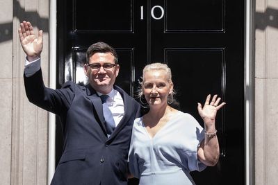 A £850 Victoria Beckham dress, too big cuffs and a Starmer in a stiletto – five style spots you may have missed on Burnham’s big day