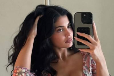 Someone Just Trolled Kylie Jenner's Meta Glasses Ad in London To Warn of Possible Secret Surveillance