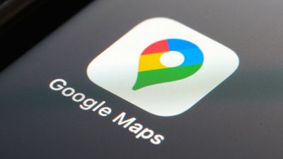 Google Maps is finally getting a speedometer on Android Auto, and it's about time — my ancient GPS system could do this 20 years ago