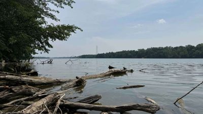 Five dead in Ohio river after rescue attempts turn tragic; two children survive