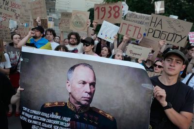 Ukraine’s army chief expected to lose job after week of protests over sacking of defence minister