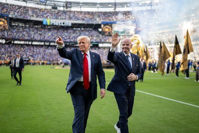 'Running Out of Options': Physical Therapist Claims Trump Has Kidney and Heart Disease