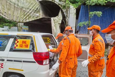 At least 10 killed in India tunnel disaster with 17 more missing