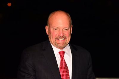 Jim Cramer's 'Finsuicide' Warning Says Chinese AI Accessing US Data Is a Bigger Threat Than Investors Realize: 'I Do Not Think That It Is a Total Coincidence...'