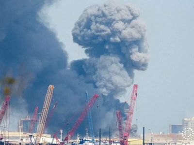 US bombs Iranian ports and cities; Tehran retaliates with attacks on US sites in Bahrain, Kuwait and Jordan