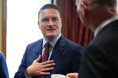 Russian firing exercise off UK coast ‘irresponsible’, says Wes Streeting